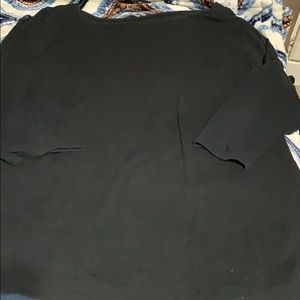 3/4 sleeve black tee
